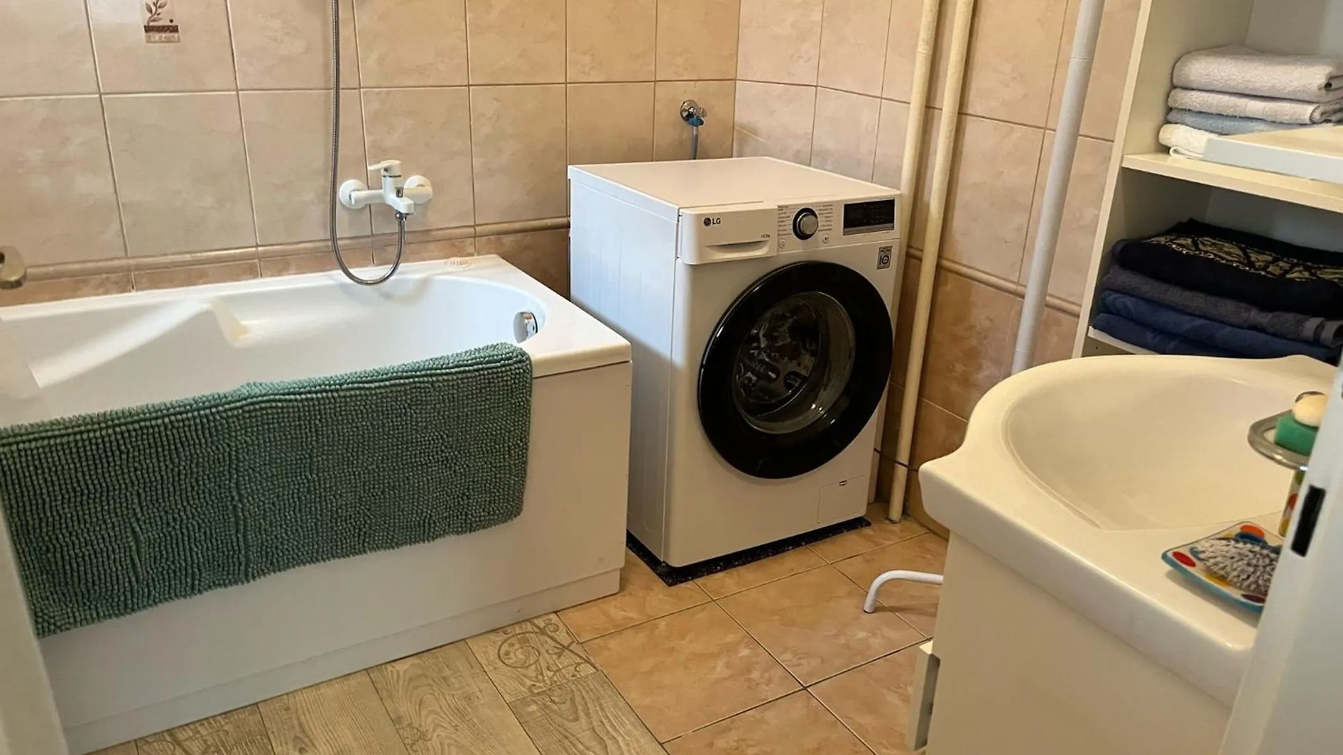 Antique Charm 2 Bedroom Prague 0*,  Czech Republic