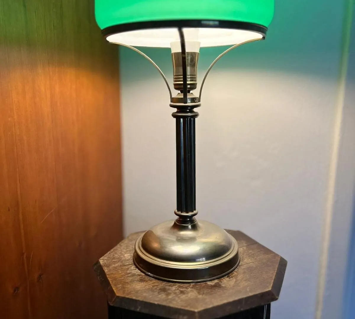 Apartment Antique Charm 2 Bedroom Prague Czech Republic